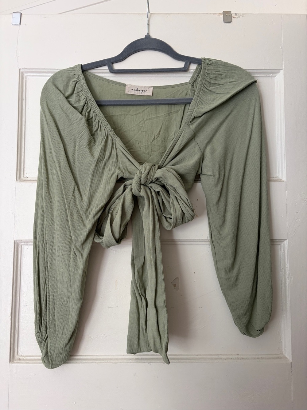 PacSun Sage Green Tie-Front Crop Top